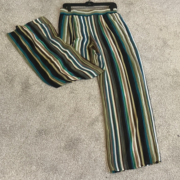 4 piece dress/pants/top/necklace bundle - Picture 6 of 7